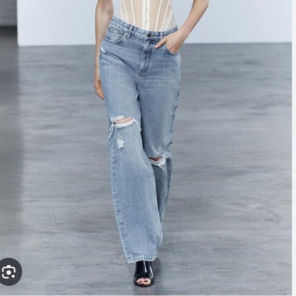 Zara Light Blue Distressed Women's Jeans